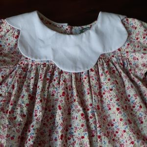 Cecil & lou scallop neckline floral